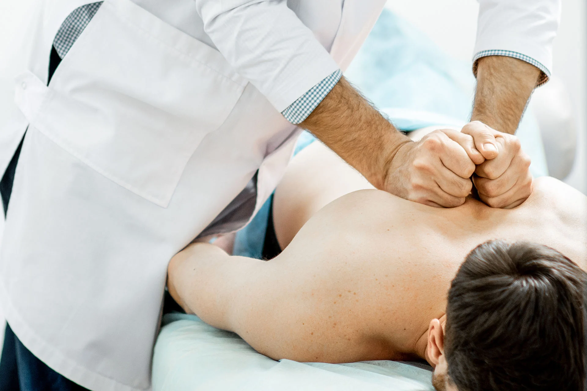 Chiropractic Care in North York - What to Know Before You Book - Featured Image